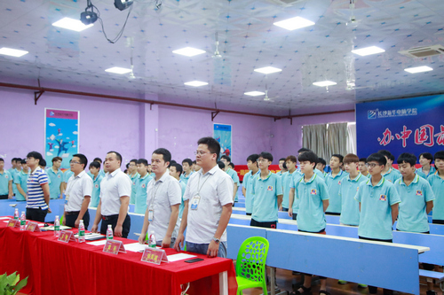 1533092447788130.jpg 1533092447788130.jpg