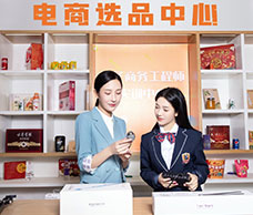 �L(zh��ng)ɳ���A��X�W(xu��)УУ�@�h(hu��n)��