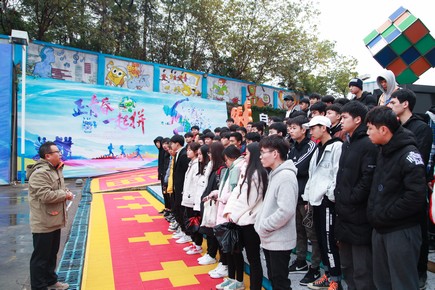 1574755405970797.jpg AQ6I4759.jpg