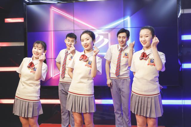 1579435924153290.jpg 1579435924153290.jpg