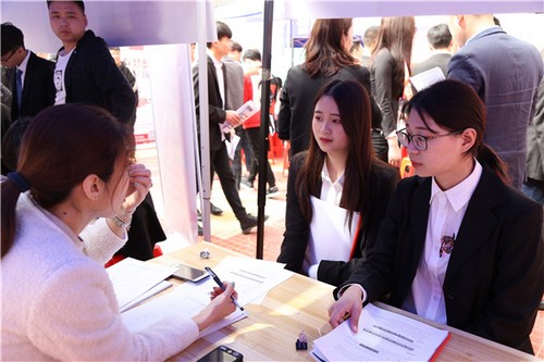 1597111800194311.jpg 81_181207095859_1.jpg