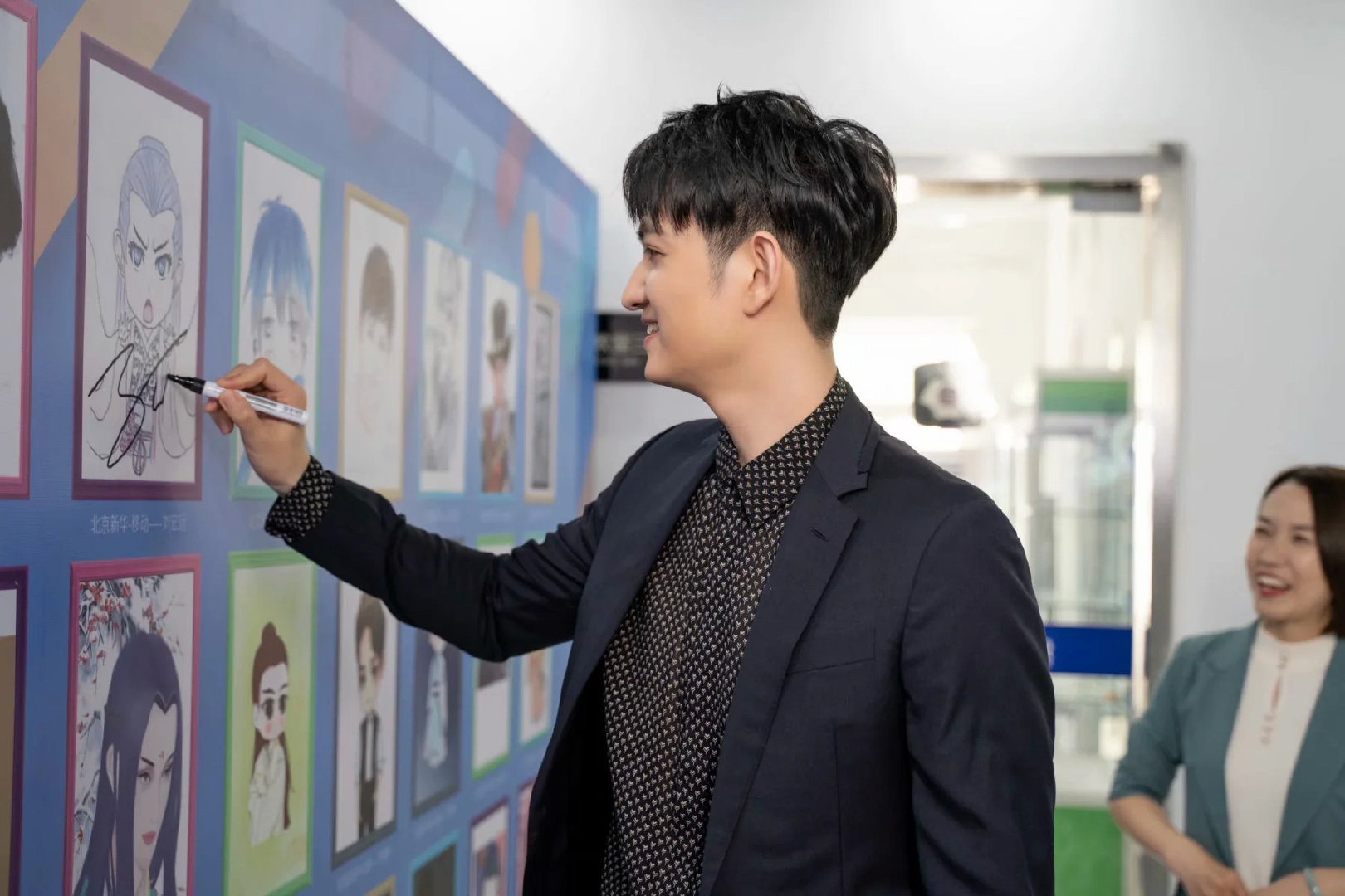 �R�ɞ�W����Ʒ����