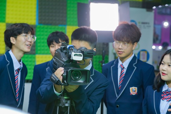 1636369040114492.jpg AQ6I5428.jpg