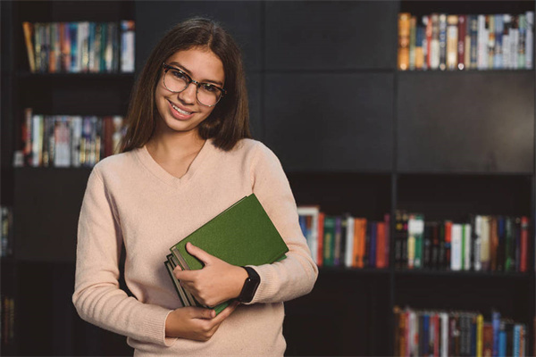 �Lɳ����ǰʮ�����WУ���������������ČWУ�ɣ�