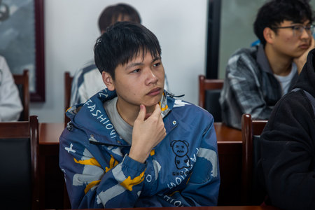 1682651995232812.jpg ES7A1124.jpg