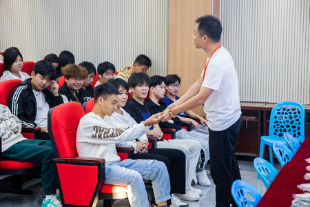 1697773948616870.jpg ES7A1865.jpg