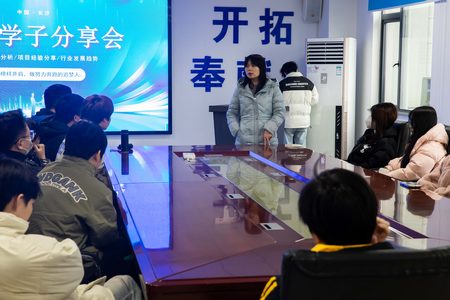 1703206908706562.jpg ES7A4060.jpg