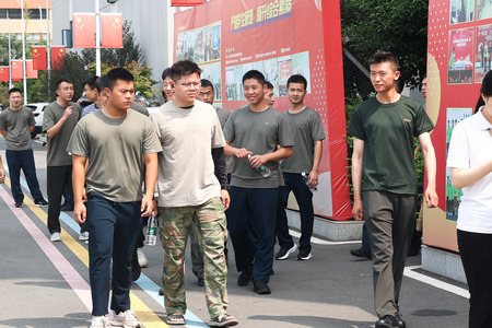 1726709448920087.jpg ES7A9293.jpg