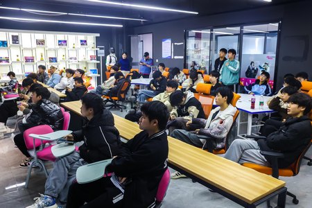 1742541462823497.jpg ES7A7432.jpg